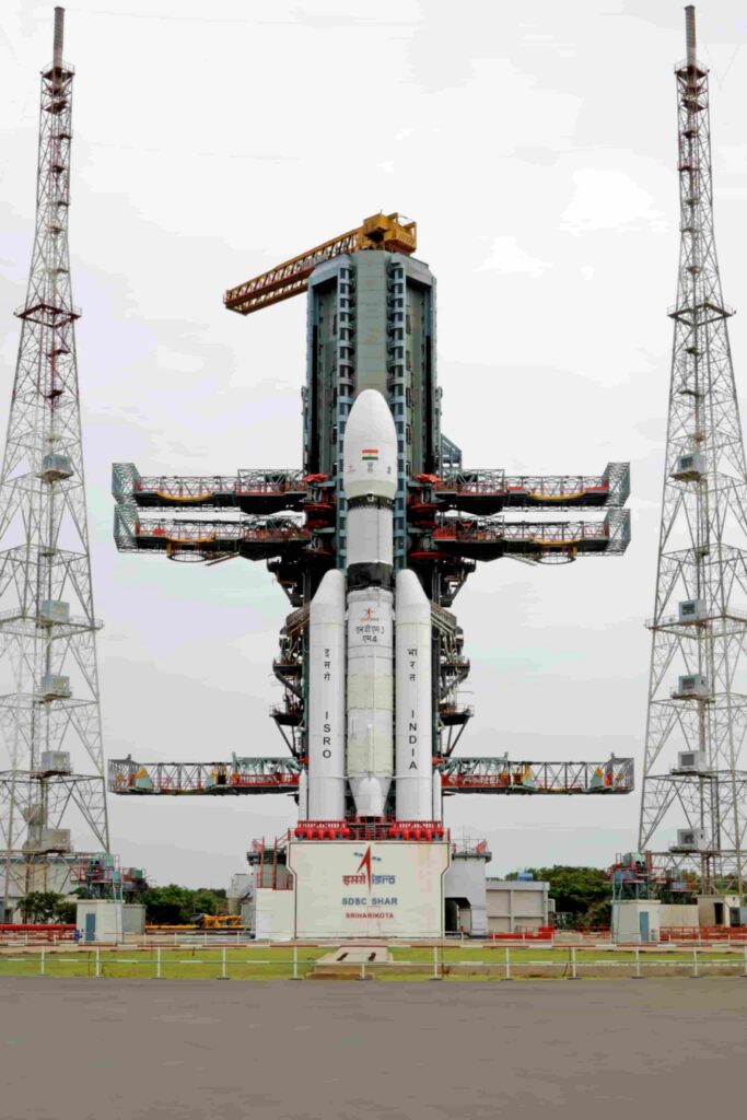 The spacecraft was integrated with the launch vehicle, creating a unified system ready for the challenging journey ahead.