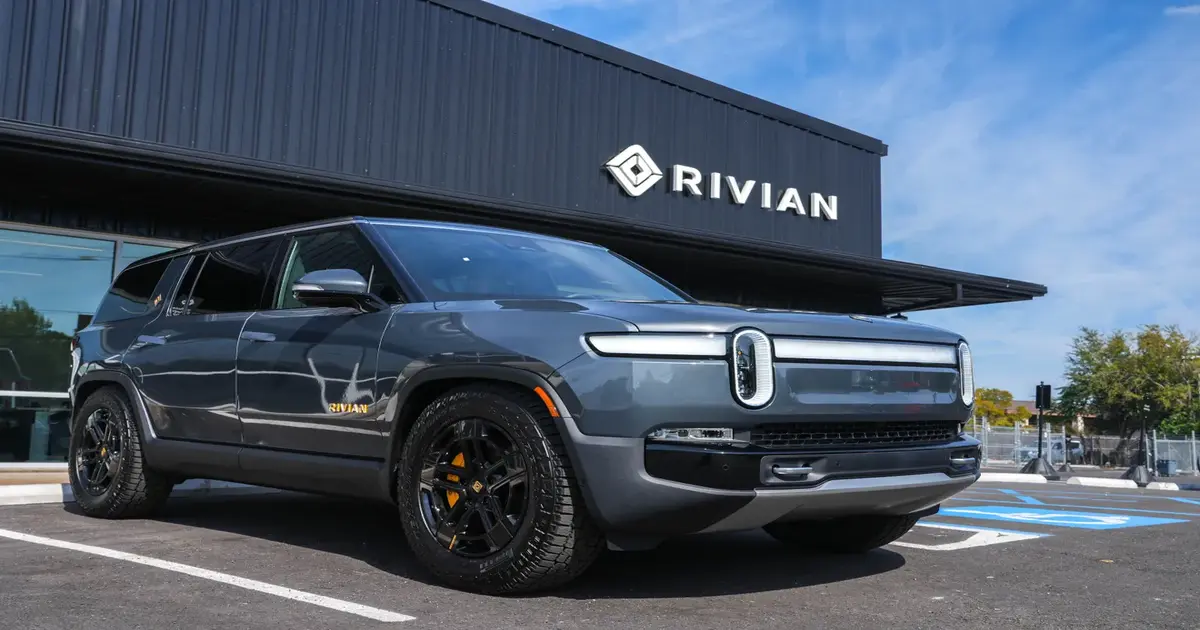 Rivian Stock: 100% Growth by 2025? 5 Reasons Why This EV Star is Ready to Soar